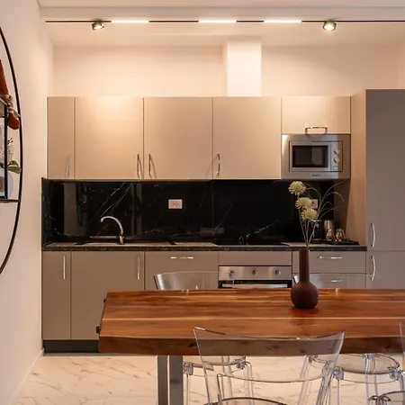 Apartment Exclusive,vicino Metro Bengasi Torino Moncalieri